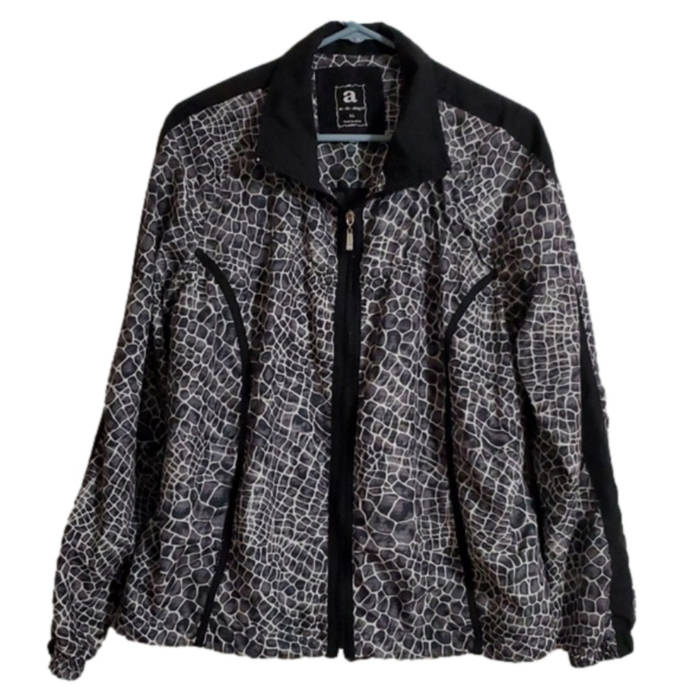 Ac-tiv-ology Women's Black Grey Amimal Print Zip Up Jacket Windbreaker Sz XL
